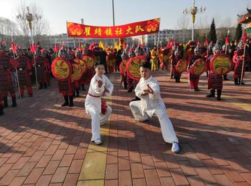 青铜峡市，中国宁夏回族自治区吴忠市代管的县级市