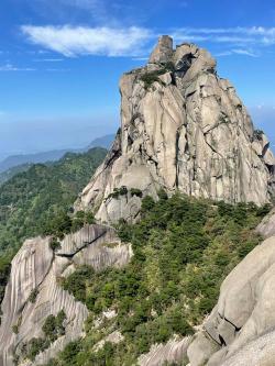 天柱山：秀美奇险的世界地质公园，探索自然之美