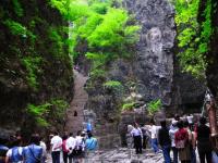 百里峡景区：保定野三坡风景名胜区的重要景点