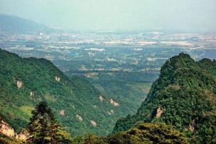 三河坝旅游区：历史悠久的革命圣地和自然景观的完美融合