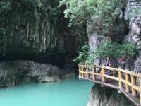 荔波大七孔景区：探访天神峡谷的奇幻之旅