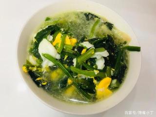 菠菜鸡蛋汤：家常美味，简单易做