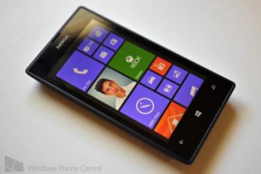 诺基亚Lumia 900：六月底上市，行货版报价或超4000元