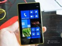 诺基亚Lumia 820：中高端手机的全新体验