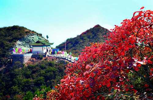 竹林长寿山景区：国家3A级旅游胜地，自然风光与文化历史的完美结合