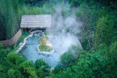 宁海森林温泉：避暑胜地，温泉度假天堂