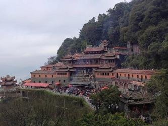 清水岩：福建安溪的宗教灵地与风景名胜